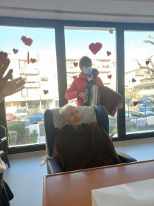 330855982_1232642491004388_2021353122083428859_n