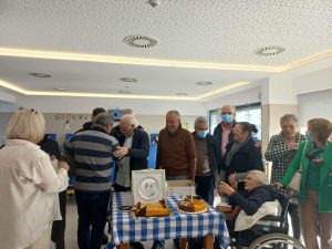 received_1330307224211011