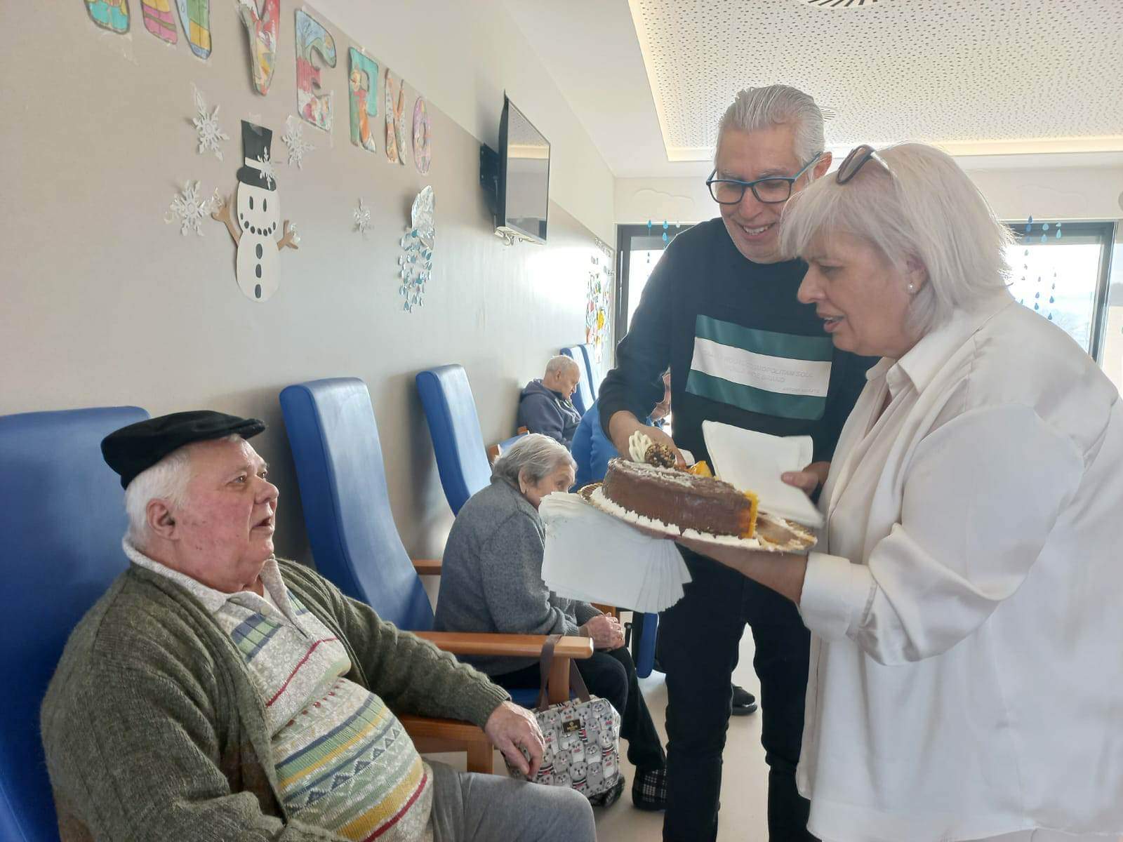 received_1410446219760695