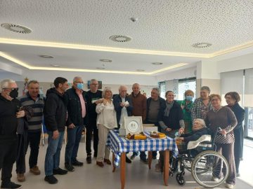 received_699007655040606